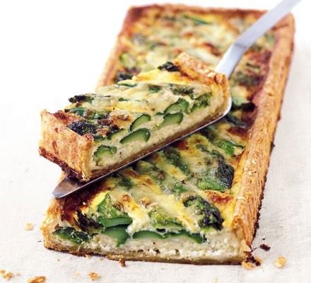Asparagus & cheese tart recipe 