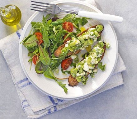 Broad bean & feta cheese toasts recipe
