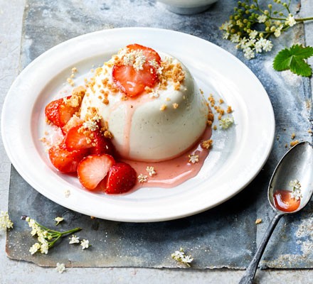 Elderflower panna cotta with strawberries & brown butter crumble recipe 