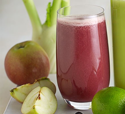 Fennel, blueberry & apple juice recipe 