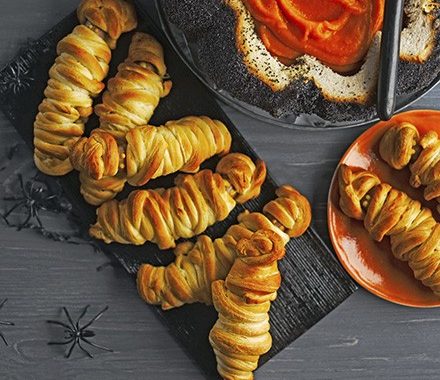 Mummy hot dogs recipe