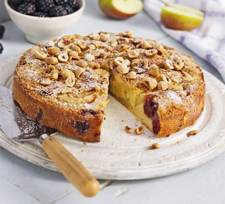 Blackberry & apple cake recipe 