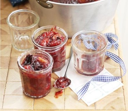 Spicy plum & apple chutney recipe