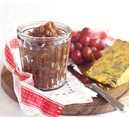 Pineapple, fig & ginger chutney recipe 