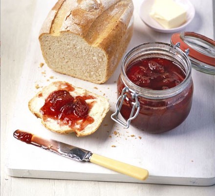 Angela's 'flexible' jam recipe 