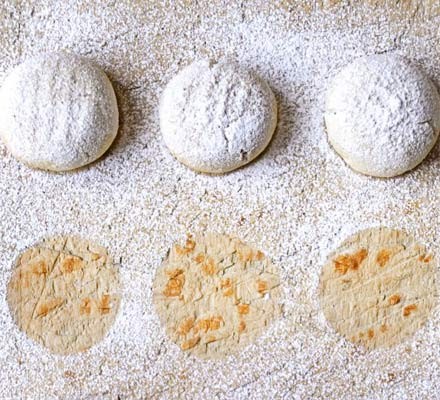 Clove sugar cookies recipe 