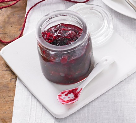 Caramelised cranberry relish recipe 