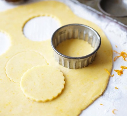 Orange pastry mince pies recipe 