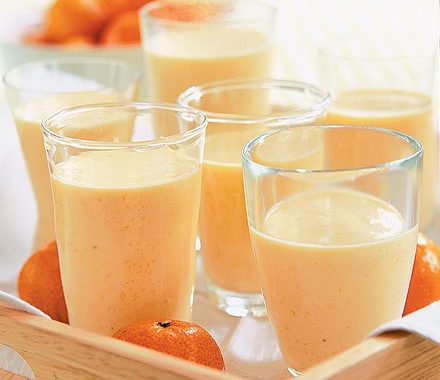 Banana, clementine & mango smoothie recipe