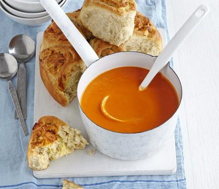 Tomato soup with tear & share cheesy bread recipe