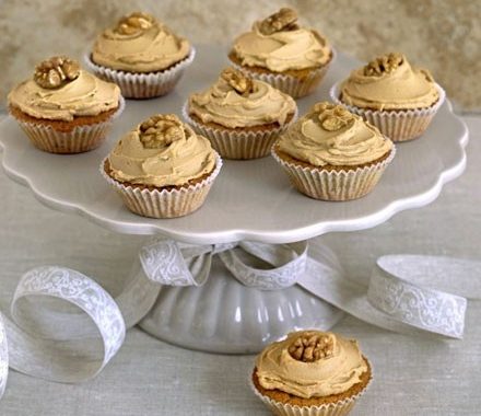 Coffee cream & walnut cupcakes recipe