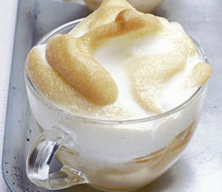 Pineapple & banana custard meringues recipe