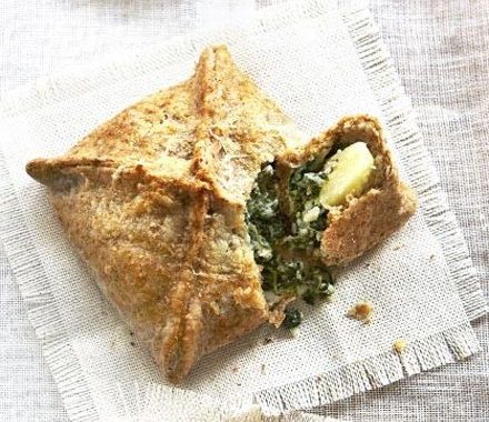 Wholemeal spinach & potato pies recipe