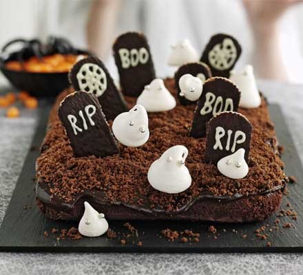 Haunted graveyard cake  recipe 