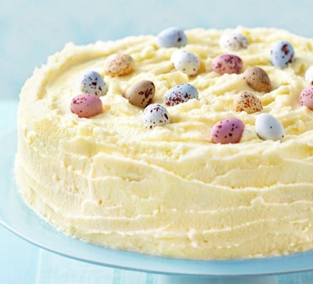 Frosted white chocolate Easter cake recipe 