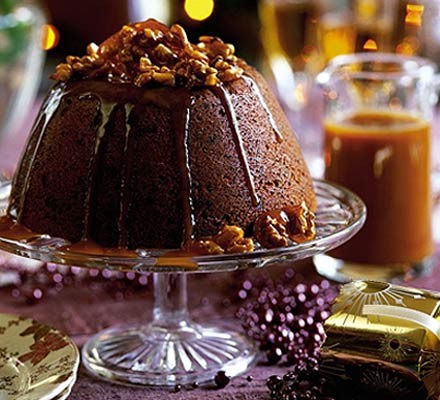 Blitz-&-bake sticky toffee Christmas pud recipe 