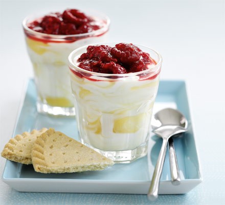 Lemon curd & yogurt fool recipe 