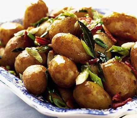 New potatoes with spring onions & bacon recipe