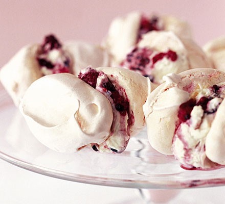 Blush meringues recipe 