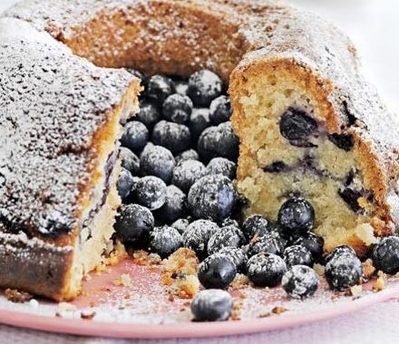 Blueberry & coconut cake recipe