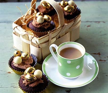 Chocolate fudge Easter cakes recipe