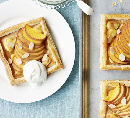 Peach & almond slices recipe 