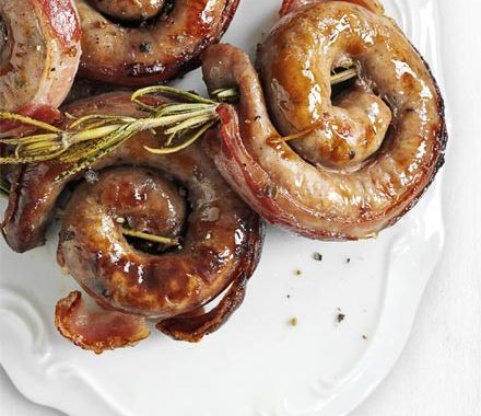Sausage, pancetta & rosemary pinwheels recipe