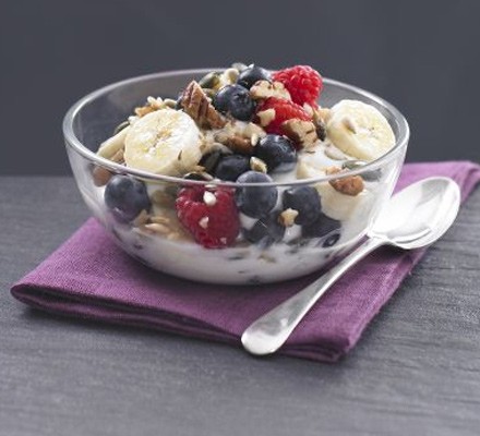 Fruit & nut yogurt recipe 