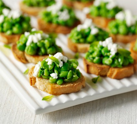 Pea & feta toasts recipe 