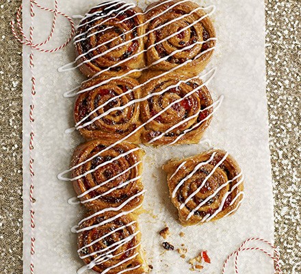 Mincemeat Chelsea buns recipe 