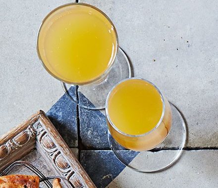 Peach & rose fizz recipe