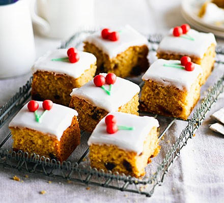 Morello cherry & almond traybake recipe 