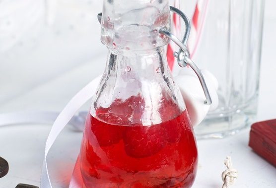 Homemade raspberry vodka recipe