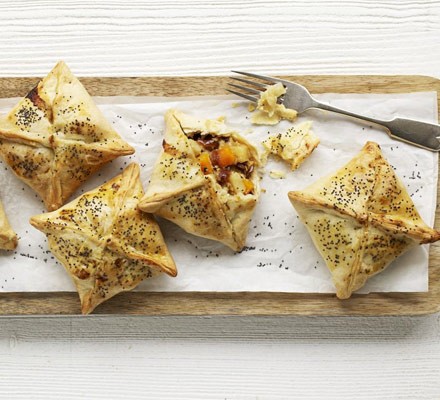 Potato, cheddar & red onion pasties recipe 