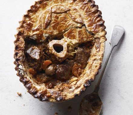 Devilled cheek & kidney pot pie recipe