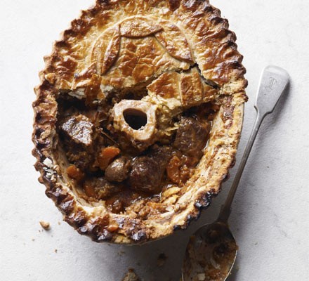 Devilled cheek & kidney pot pie recipe 