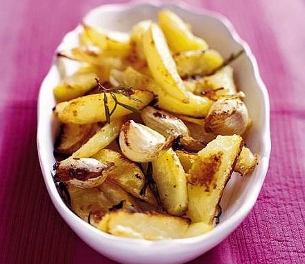 Lemon & rosemary potato wedges recipe