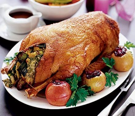 Golden stuffed goose recipe