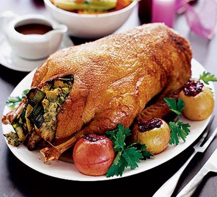 Golden stuffed goose recipe 