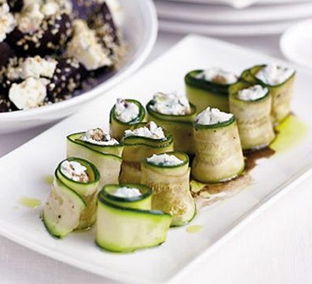 Stuffed courgette rolls recipe 
