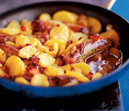Frying-pan sausage hotpot recipe