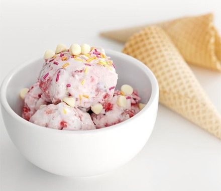 Easy strawberry ice cream recipe