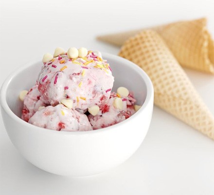 Easy strawberry ice cream recipe 