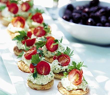 Tomato & feta pesto bites recipe
