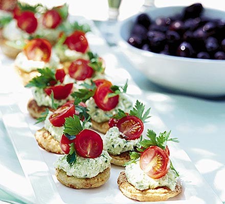 Tomato & feta pesto bites recipe 