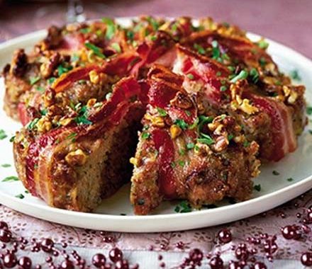 Sausage nut stuffing cake recipe