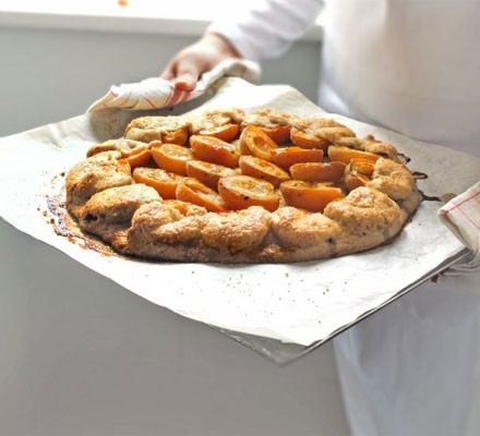 Apricot tart with brown sugar & cinnamon pastry recipe 