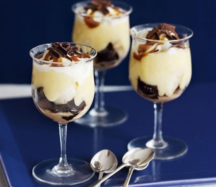 Baileys banana trifles recipe