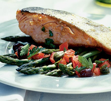 Crisp-skin fish with asparagus recipe 