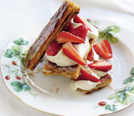 Strawberries & cream layer  recipe